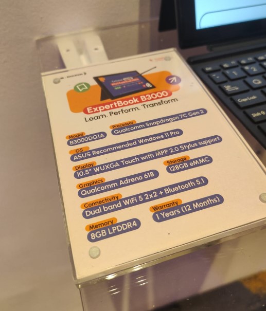 ASUS ExpertBook B3000