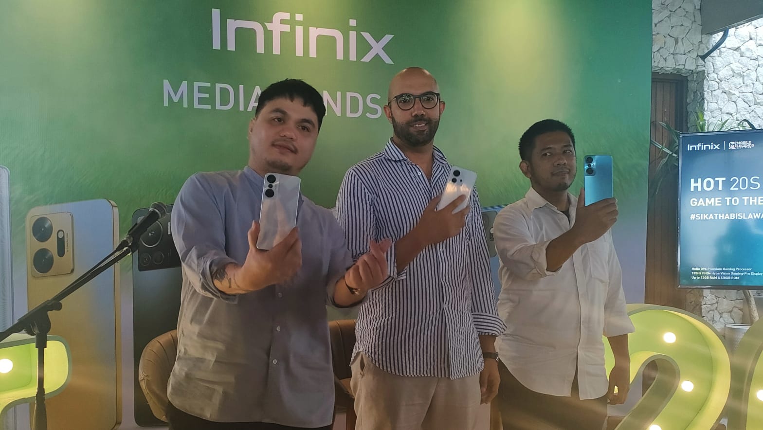 Infinix Hot 20S 1