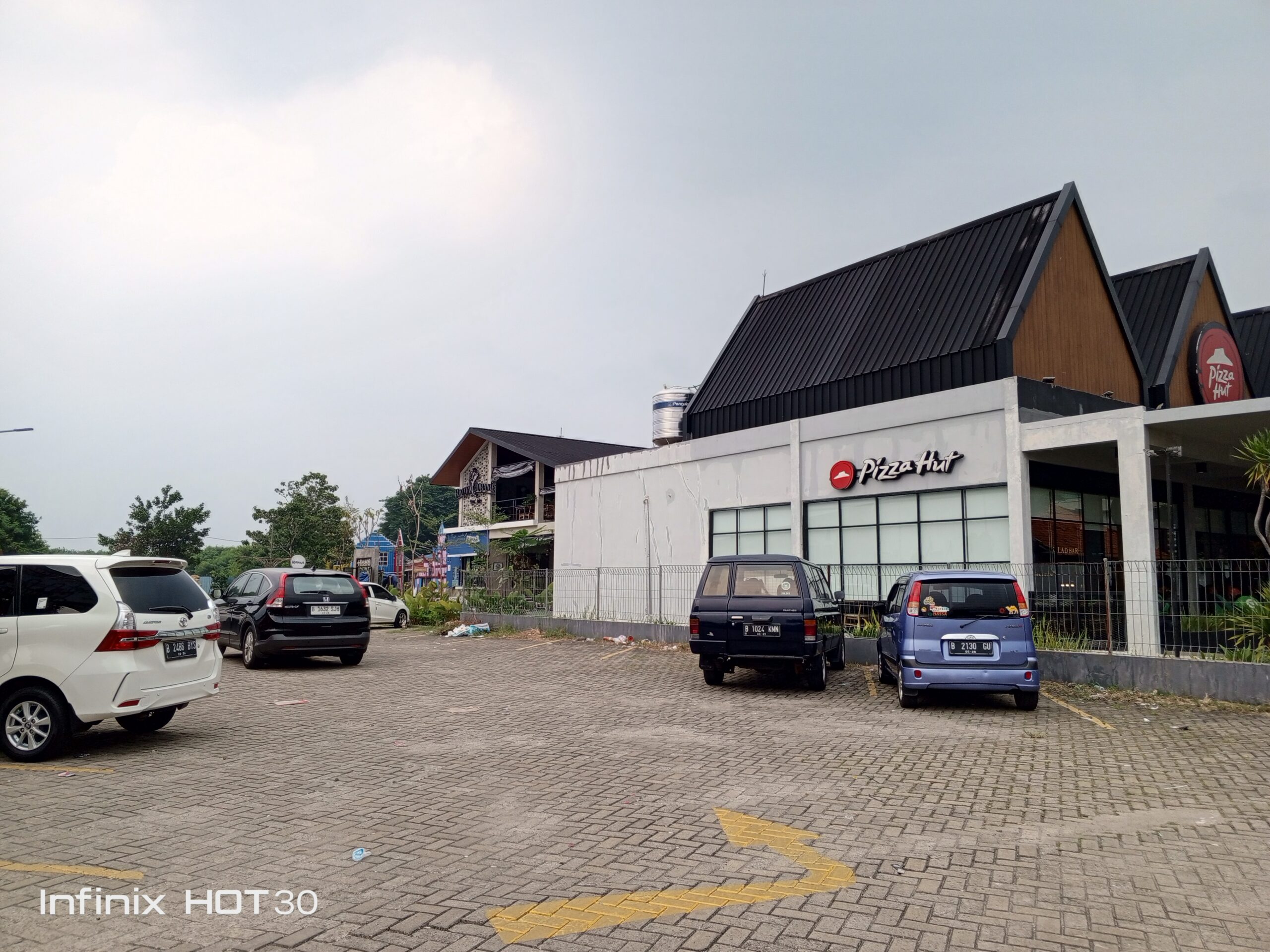 Review Infinix Hot 30 Free Fire