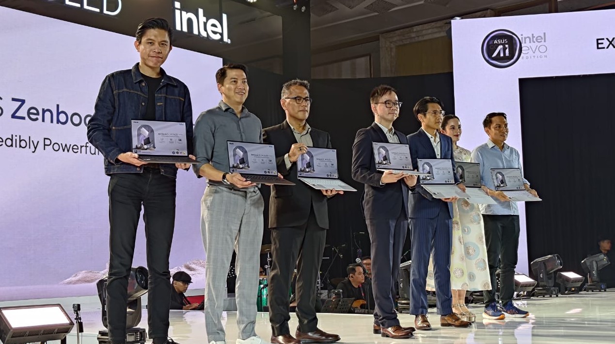 ASUS Zenbook S 14 OLED, Laptop Tipis Premium Pertama di Indonesia dengan Prosesor Intel Core Ultra (Series 2)