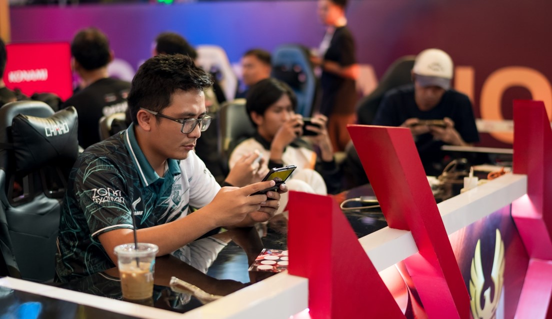 Liga Esports Nasional 2024 Sukses Digelar: Booth Top Coffee dan Exhibition Games Free Fire Jadi Magnet Utama