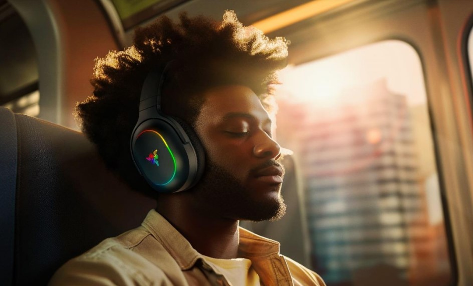 Razer Hadirkan Barracuda X Chroma: Audio Tanpa Kabel dengan Fitur RGB Menawan