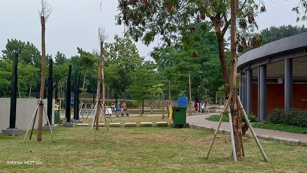 [REVIEW] Infinix Hot 50i: Hape Rp1,5 Juta yang Punya Performa Ngegas untuk Sehari-hari!