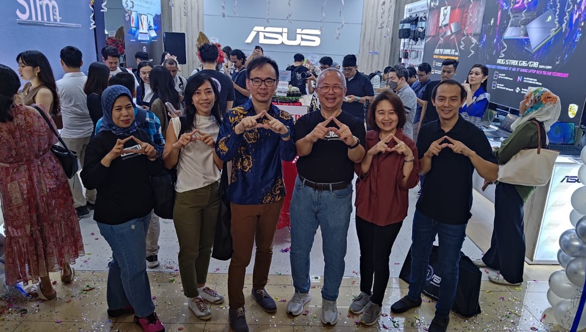 ASUS Perluas Akses Teknologi dengan Hadirnya ASUS Exclusive Store di Summarecon Mall Serpong