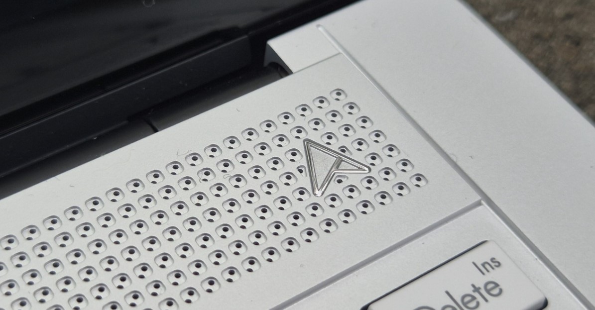 [REVIEW] ASUS Zenbook S 14 OLED (UX5406), Laptop Premium Super Tipis dengan Baterai Tahan Lama