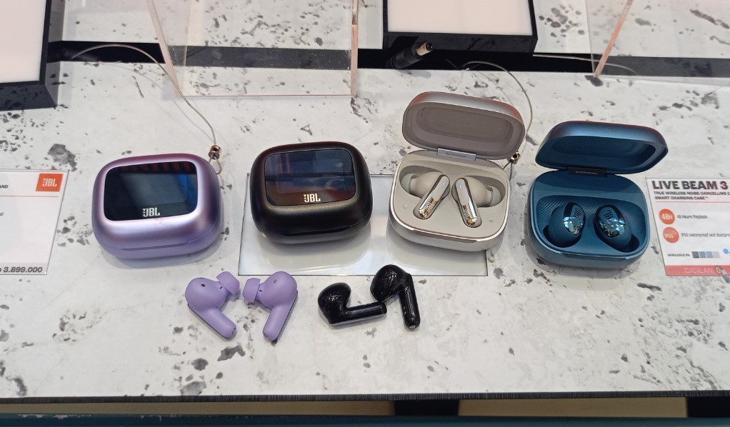 JBL Luncurkan Earbuds TWS Tour PRO 3 dan Live 3 di Indonesia, Transformasi Audio untuk Gaya Hidup Modern