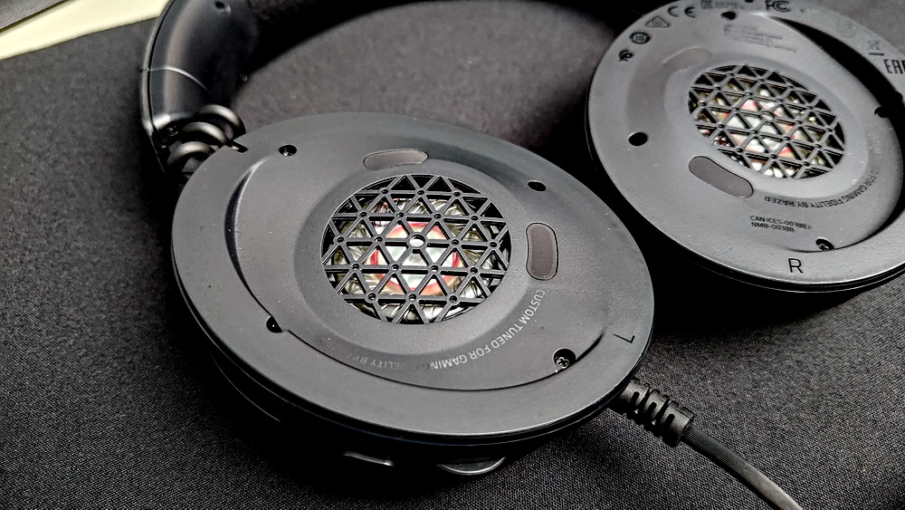 [REVIEW] Razer Kraken V4 X Wired, Gaming Headset Terjangkau dengan Kualitas Audio Jernih