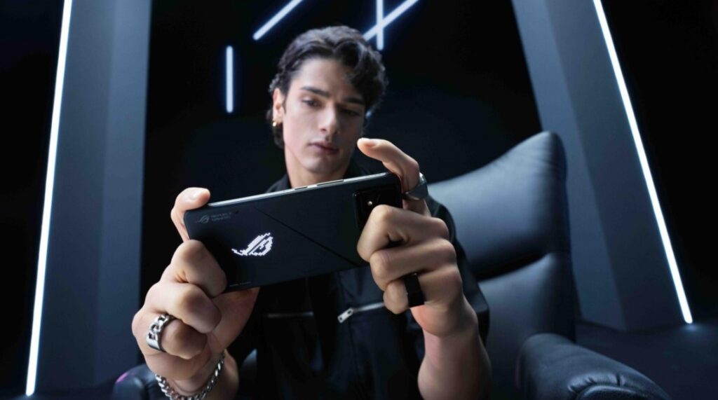 ASUS ROG Phone 8 Resmi Jadi Official Smartphone di M6 World ...