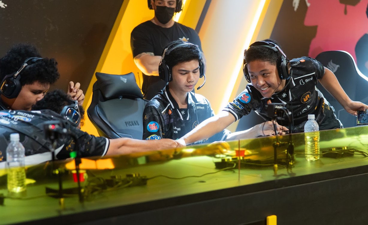 RRQ Kazu dan Bigetron Delta Siap Harumkan Nama Indonesia di FFWS Global Finals 2024