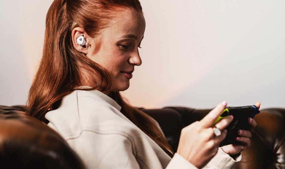 SteelSeries Arctis GameBuds, Earbuds Gaming Serbaguna dengan Kualitas Audio Premium