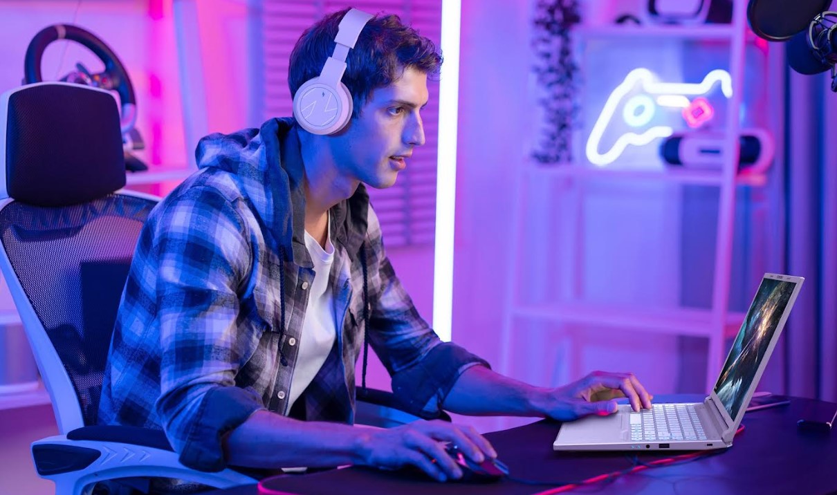 Acer Nitro V Terbaru: Laptop Gaming Canggih Buat Semua Kalangan