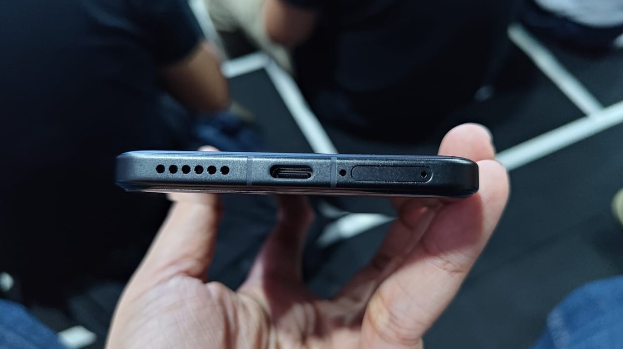 [Hands-on] Vivo X200 Pro: Desain Elegan, Kamera Canggih, dan Fitur Terbaik di Kelasnya!