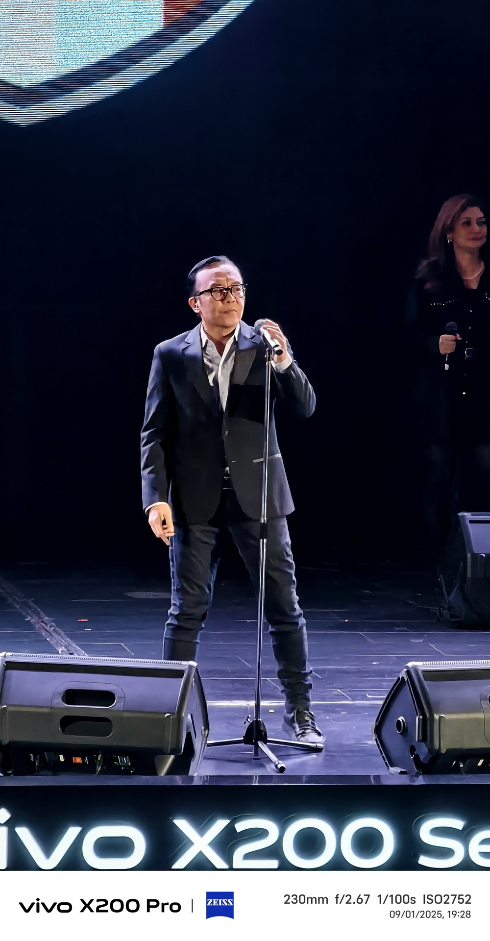 [Hands-on] Vivo X200 Pro: Desain Elegan, Kamera Canggih, dan Fitur Terbaik di Kelasnya!