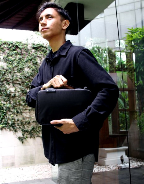 [REVIEW] ROG Archer Tech Pouch – Solusi Simpel dan Keren untuk Gamers!