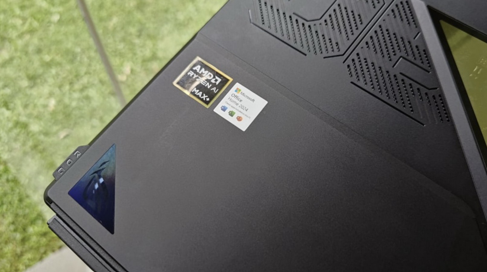 ASUS ROG Flow Z13 (2025) Resmi Dibuka Pre-Order, Hadiah Gaming Monitor Menanti!