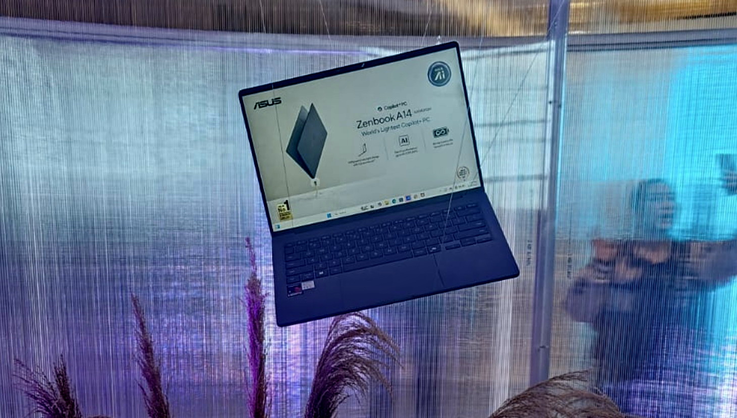 ASUS Zenbook A14 (UX3407QA) Resmi Meluncur di Indonesia, Laptop AI Paling Ringan dengan Bobot 899 Gram