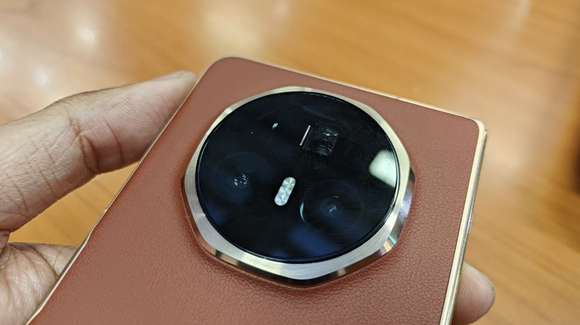 [Hands-On] Honor Magic V3, HP Lipat Super Tipis dengan Performa Powerful!