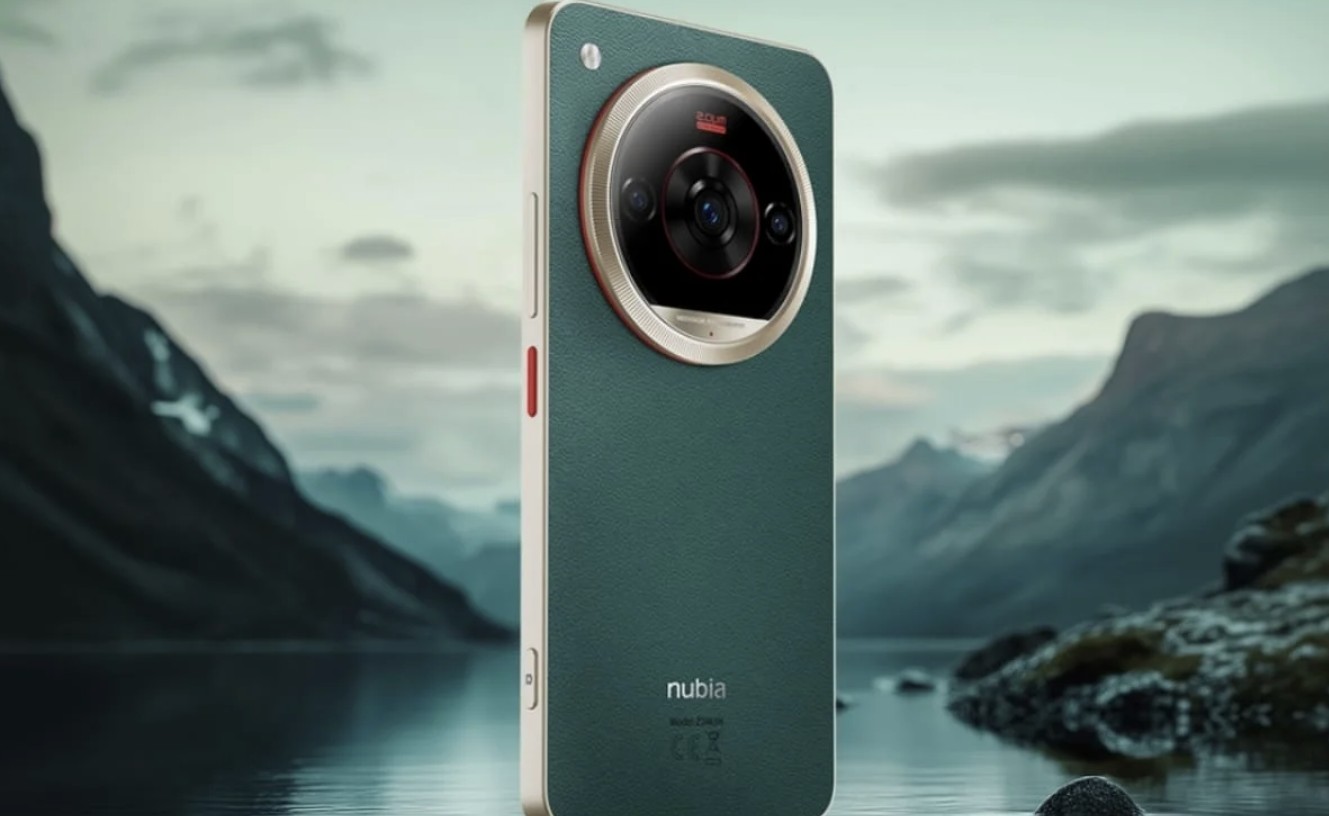 5 Ponsel Paling Unik di MWC 2025: Inovasi Gila atau Masa Depan Smartphone?