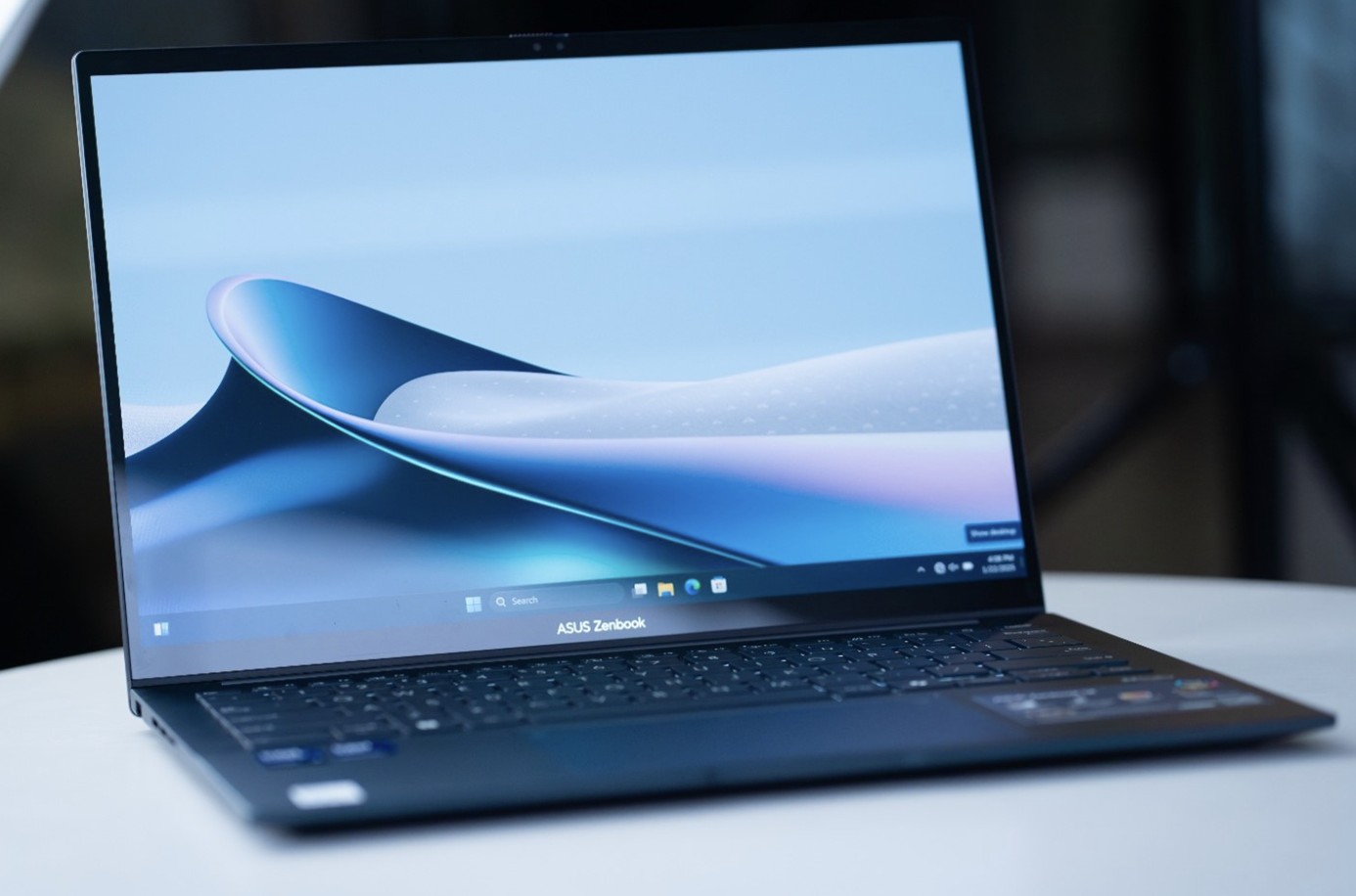 [REVIEW] ASUS Zenbook 14 OLED (UX3405CA), Laptop Tipis, Ringan, dan Powerful dengan AI Smart Performance