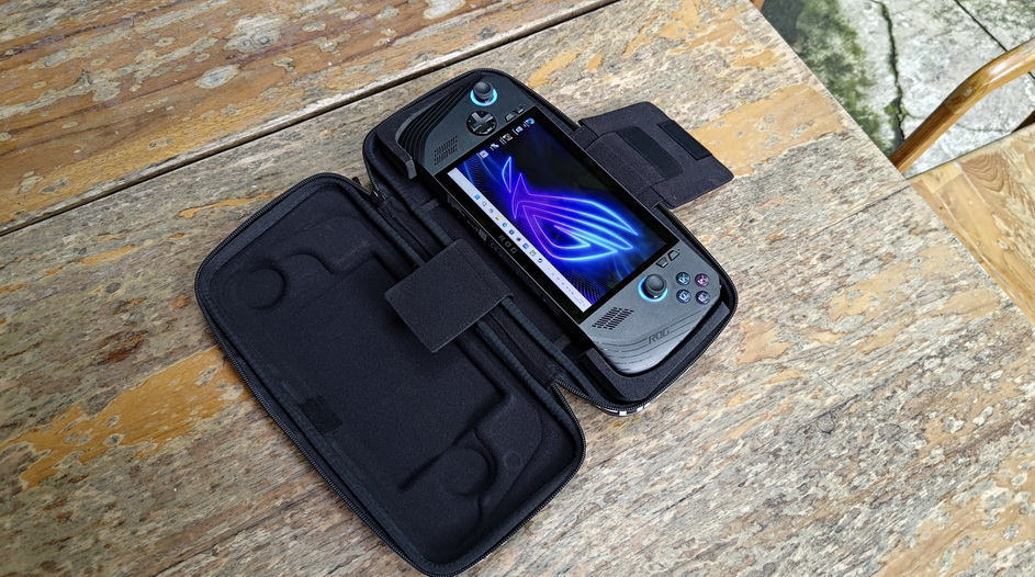 [REVIEW] ROG Ally Premium Hard Case, Perlindungan Maksimal untuk Handheld Gaming Kesayangan