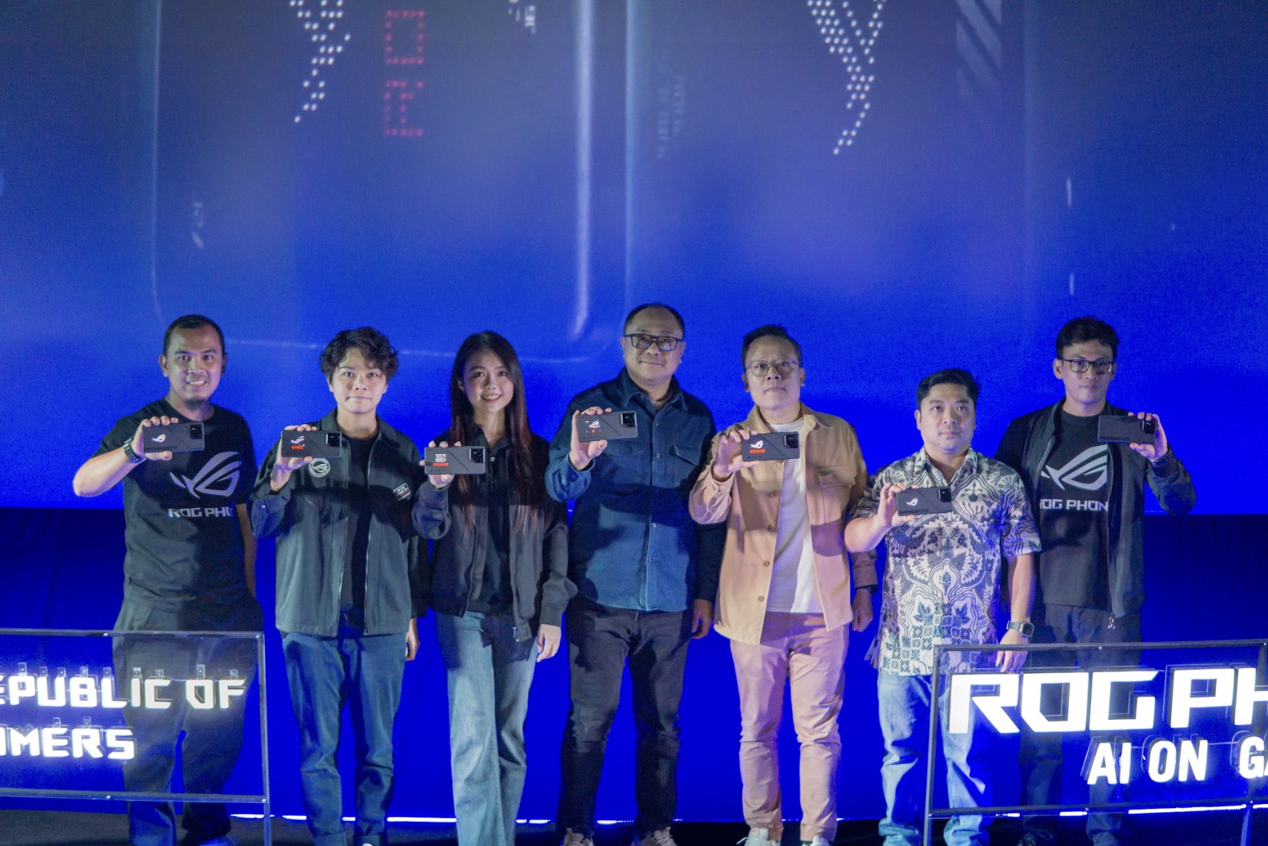 ROG Phone 9 Series Resmi Hadir di Indonesia, Smartphone Gaming Paling Canggih dengan AI dan AniMe Vision!