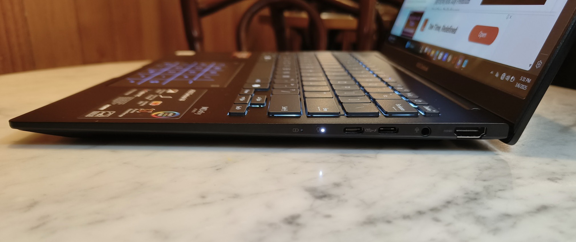 Hands-On Review Lengkap ASUS Zenbook 14 UM3406KA: Laptop AI Premium dengan Performa Tangguh dan Desain Elegan