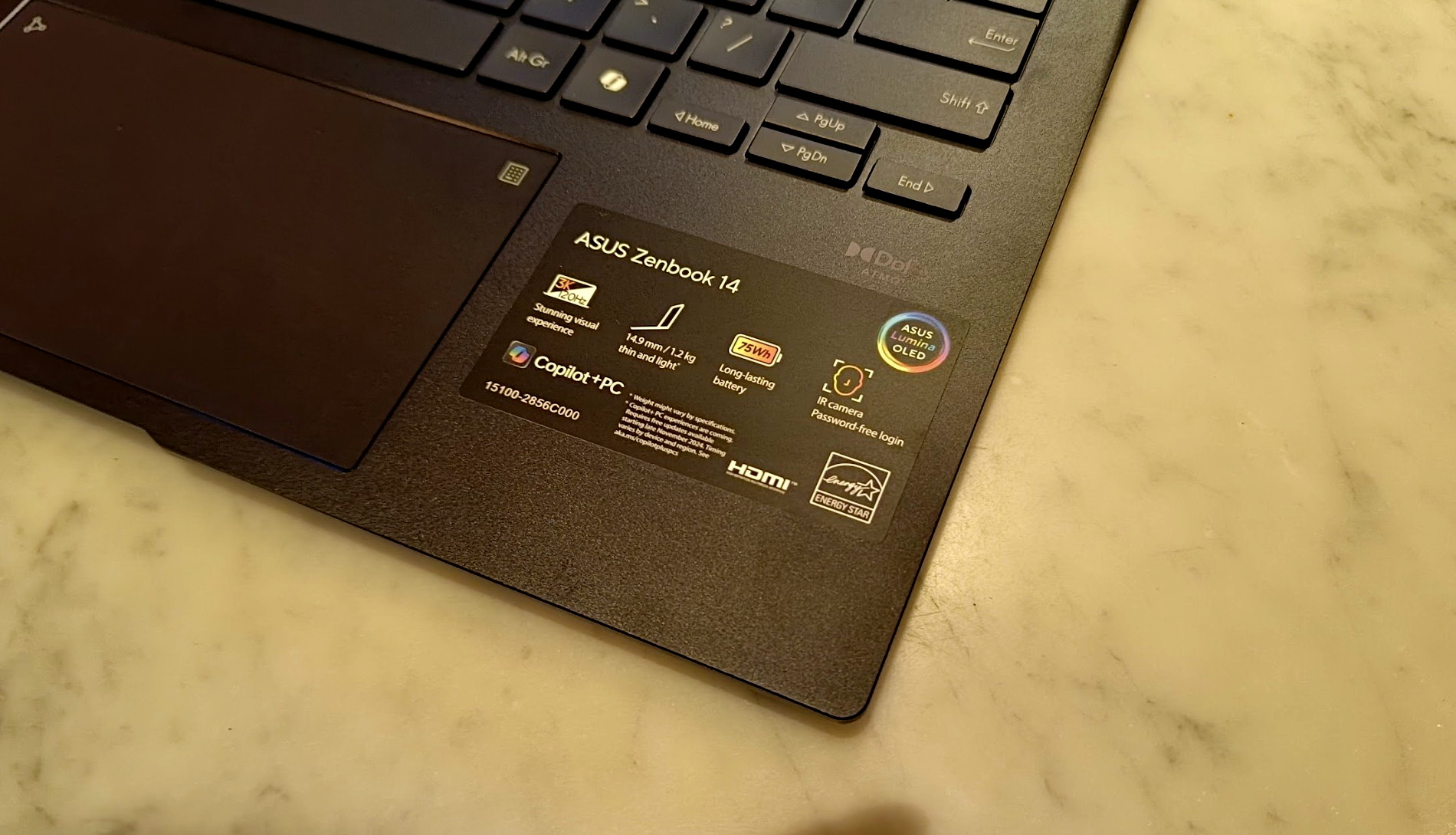 Hands-On Review Lengkap ASUS Zenbook 14 UM3406KA: Laptop AI Premium dengan Performa Tangguh dan Desain Elegan