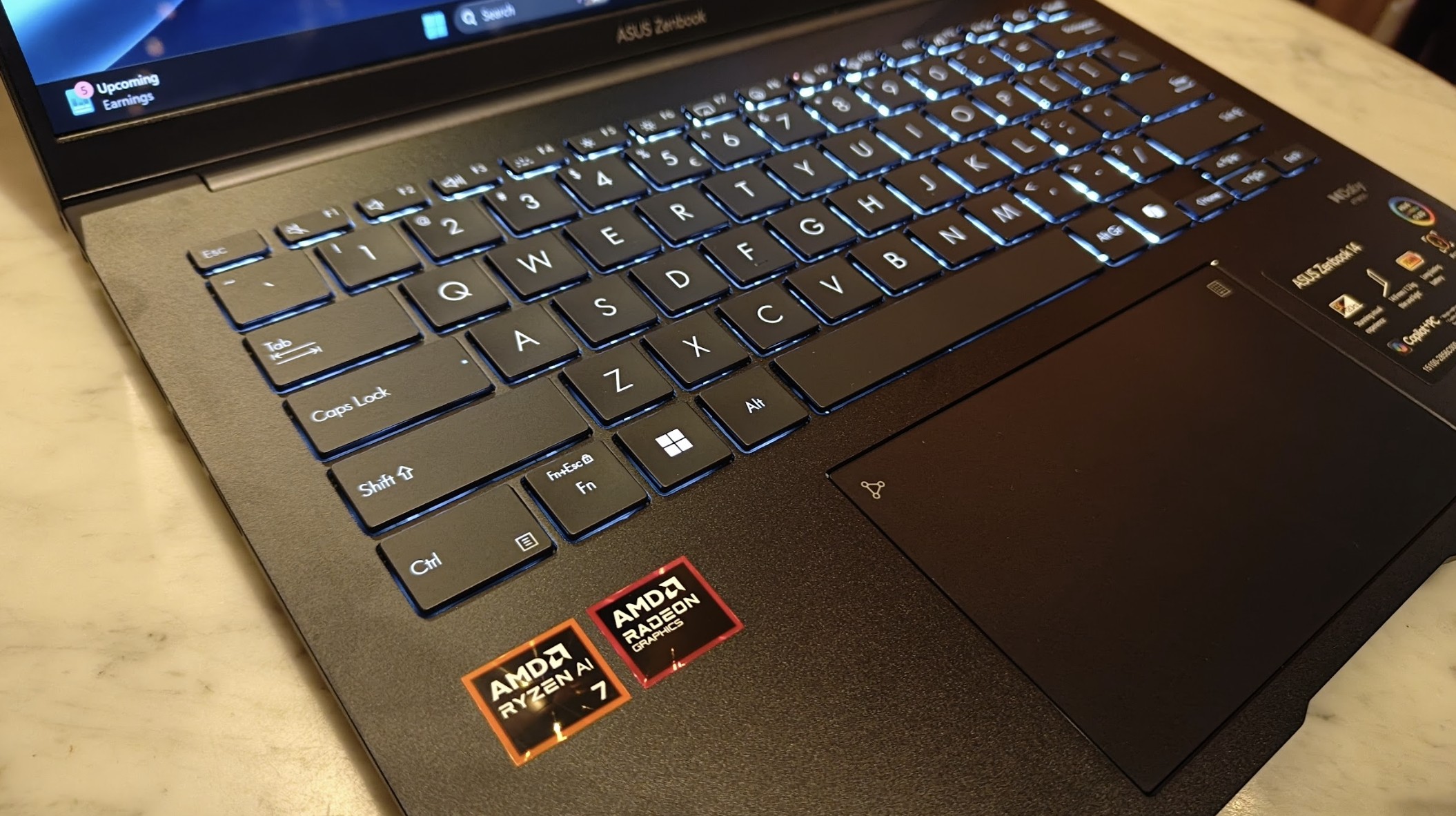 Hands-On Review Lengkap ASUS Zenbook 14 UM3406KA: Laptop AI Premium dengan Performa Tangguh dan Desain Elegan