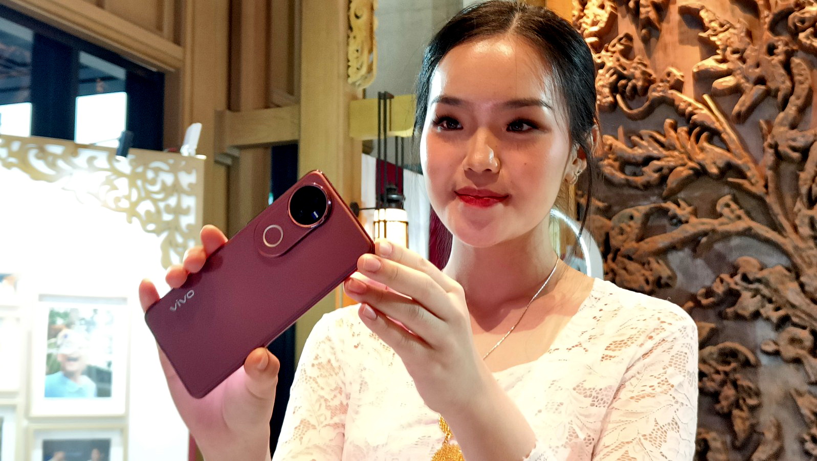 vivo V50 Resmi Meluncur di Indonesia, Hadirkan Fotografi Profesional dan Performa Andal