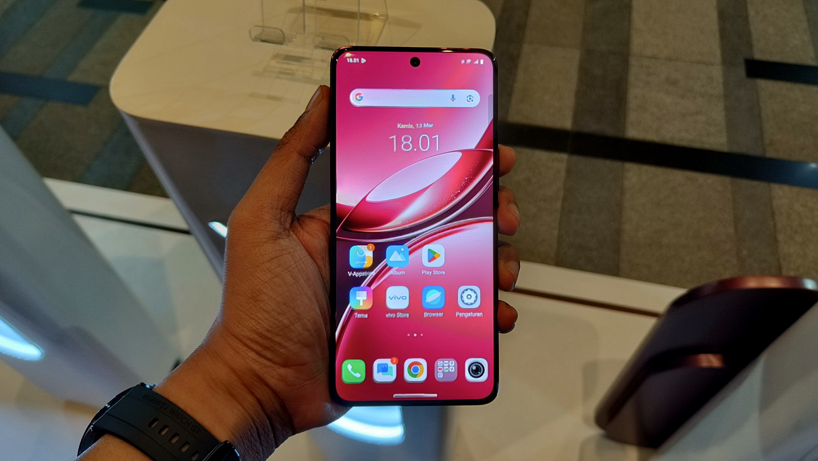 vivo V50 Resmi Meluncur di Indonesia, Hadirkan Fotografi Profesional dan Performa Andal