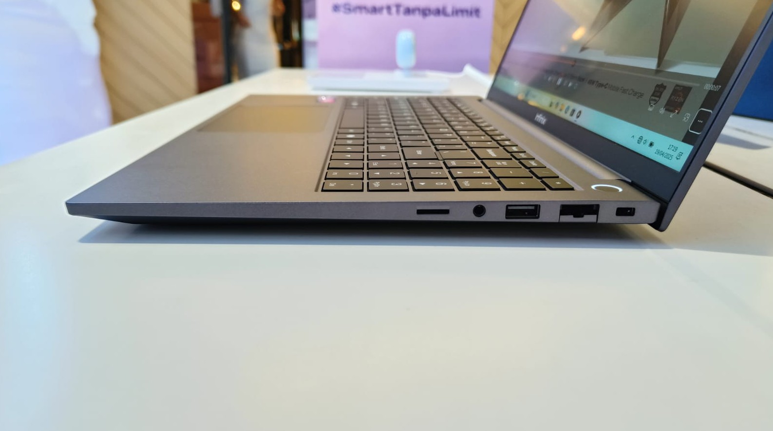 Infinix XBOOK B15 Resmi Hadir di Indonesia, Tawarkan Performa Tangguh dengan Harga Terjangkau