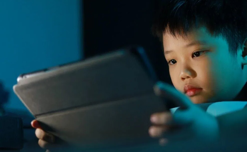 Kenapa Gamer Gen Alpha Lebih Suka Beli Smartphone daripada Konsol? Ini Jawabannya!