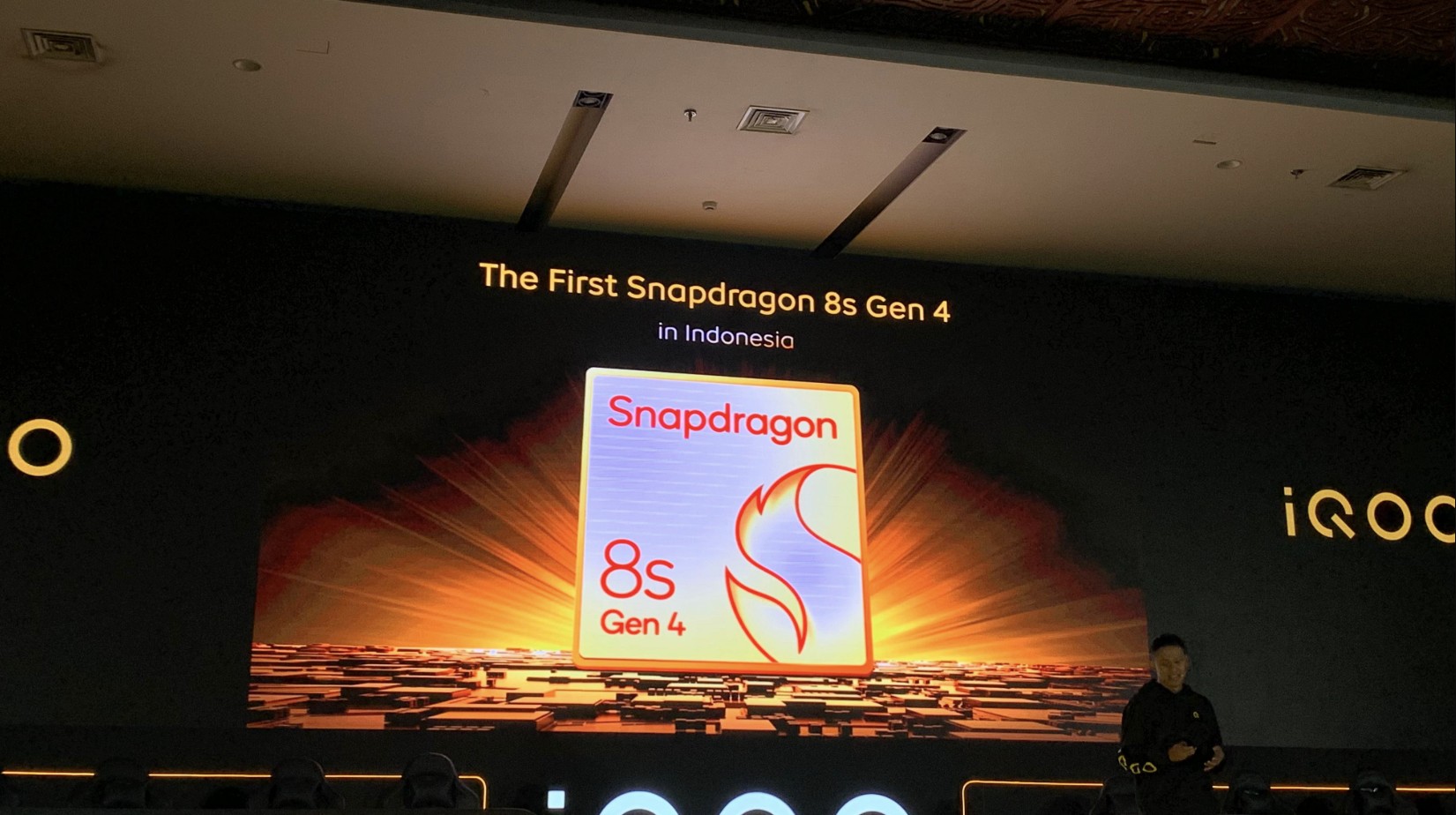 iQOO Resmi Luncurkan Z10 dan Neo 10 di Indonesia, Cetak Rekor MURI dengan Baterai Monster dan Performa Gaming Kelas Flagship