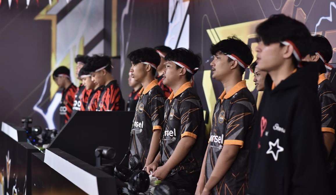 RRQ Kazu Kokoh di Puncak FFWS SEA 2025 Fall Week 1