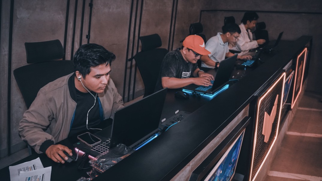 Republic of Gamers Gelar ROG Community Gathering, Rayakan Satu Dekade Dominasi di Industri Gaming Indonesia