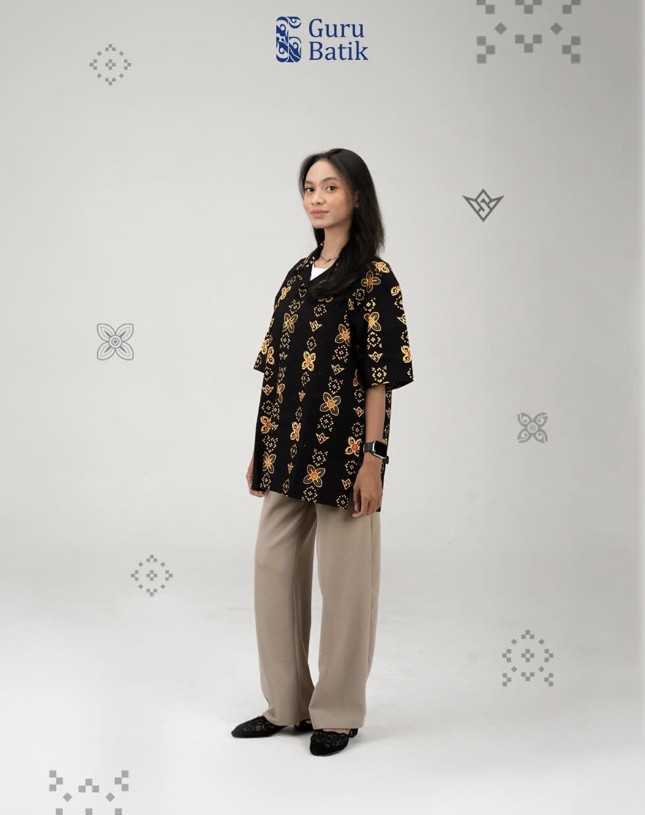 Batik Wira Srawung Hadir di FFWS Global Finals 2025: Ketika Budaya dan Esports Bersatu di Panggung Dunia