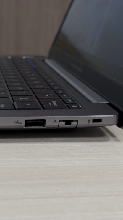 [REVIEW] ASUS ExpertBook PM3 (PM3406CKA): Laptop AI buat Kerja Tenang, Bisnis Jalan Terus