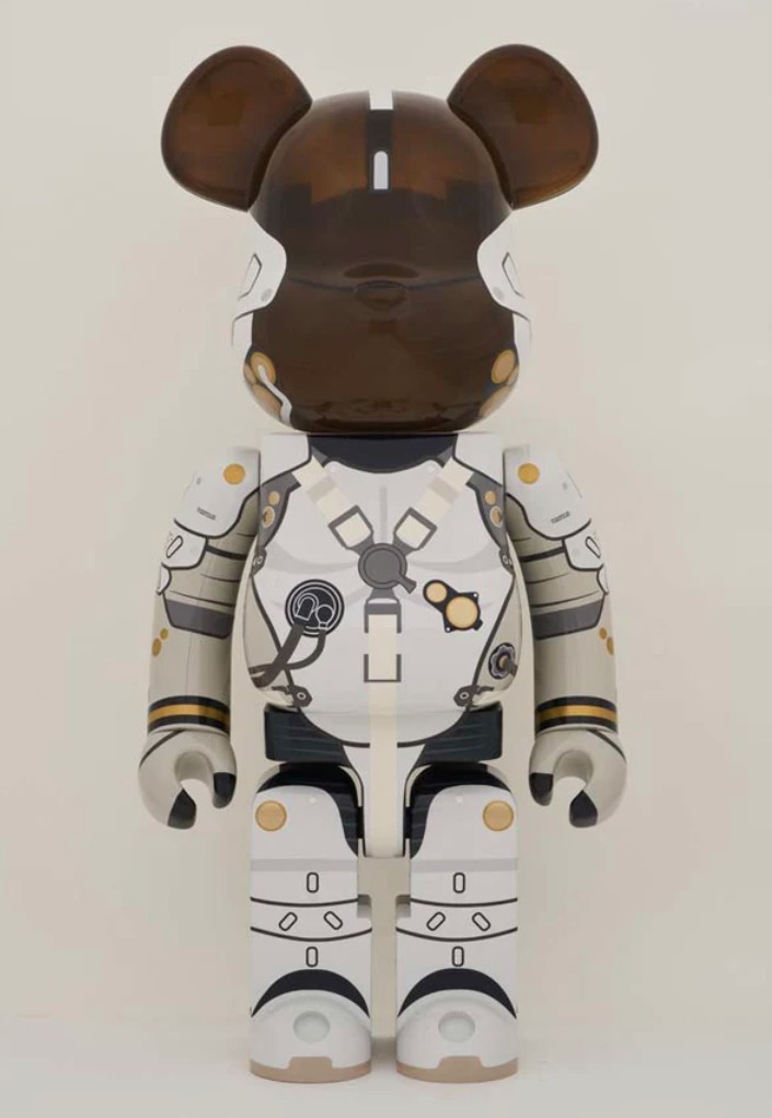 11 Barang Edisi Khusus Dikoleksi oleh Penggemar Kojima Productions