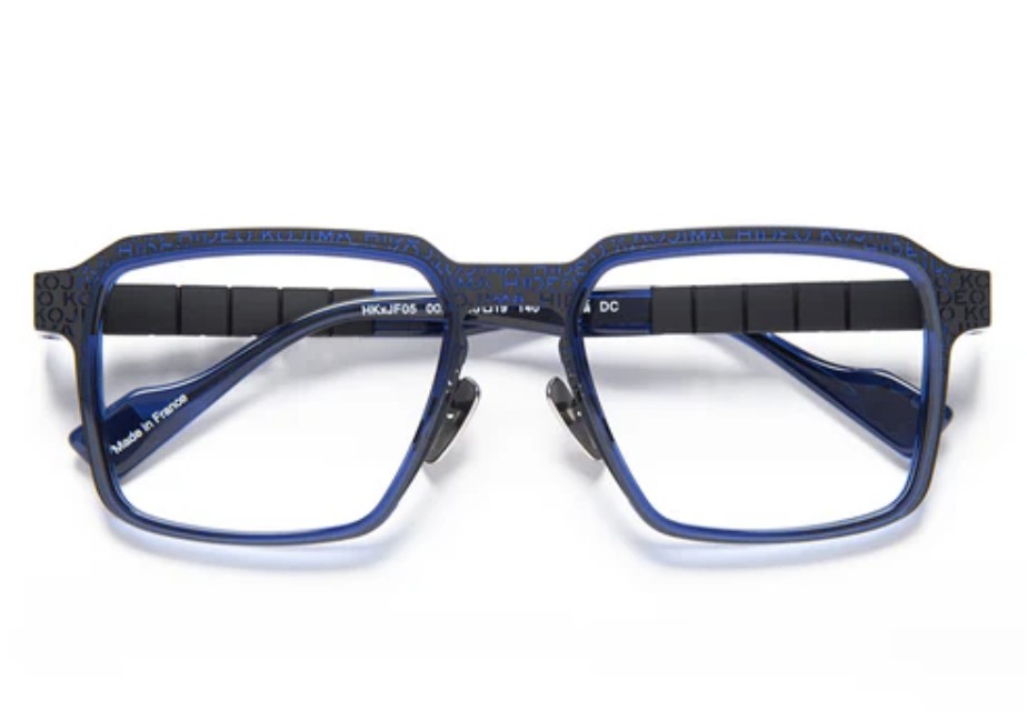 11 Barang Edisi Khusus Dikoleksi oleh Penggemar Kojima Productions