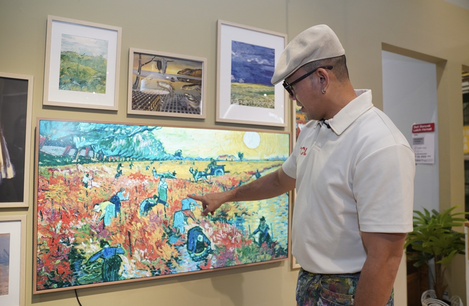 Bukan Sekadar Layar: TCL x INFORMA Rilis Art TV A400 Pro, Definisi Baru "Tech-Meets-Art"