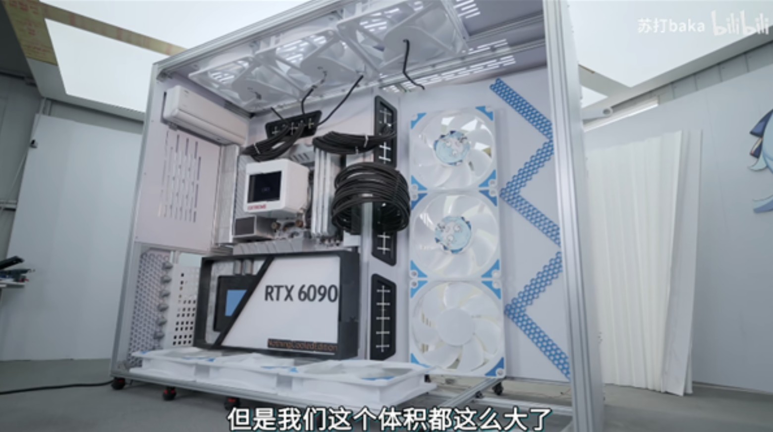 Hidup Dalam PC, Modder China Bangun PC Raksasa Seukuran Kamar!