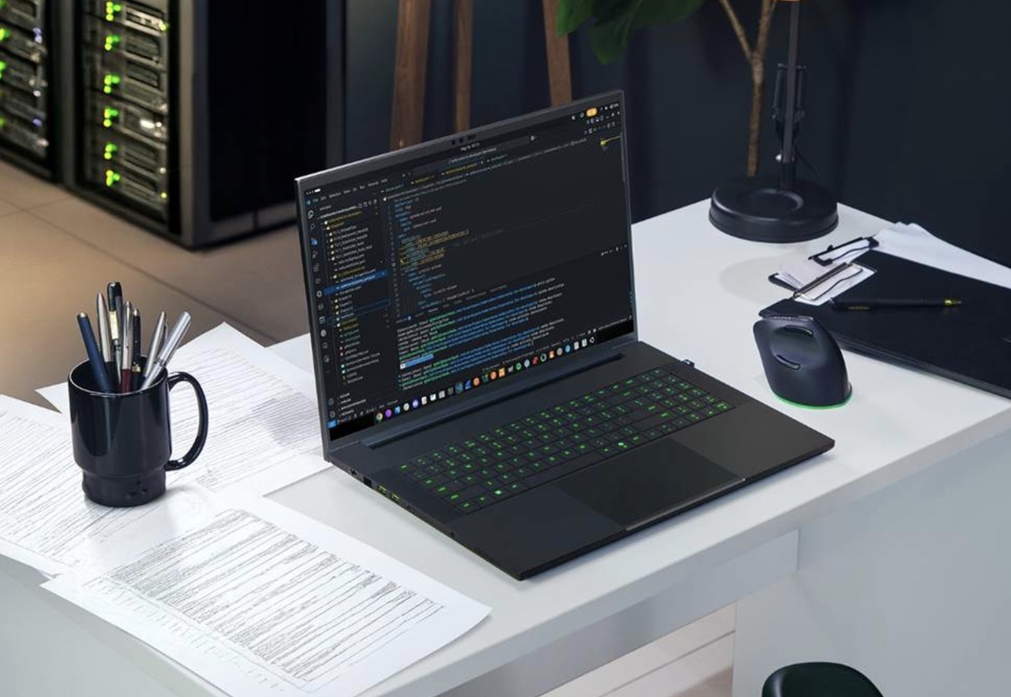 Monster Baru Laptop Gaming: Razer Resmi Luncurkan Blade 18 (2026), Bawa Duet Intel Ultra 9 dan RTX 5090!