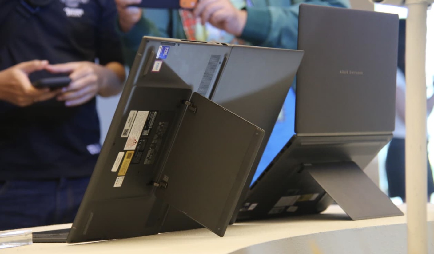 Resmi Hadir di Indonesia! ASUS Zenbook Duo (2026) Dibanderol Rp54.999.000 dengan Spesifikasi AI Masa Depan