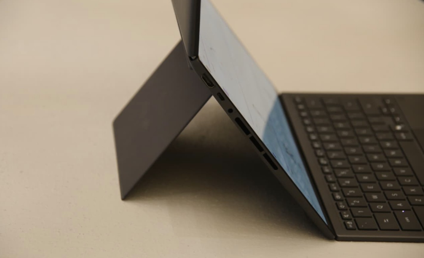Resmi Hadir di Indonesia! ASUS Zenbook Duo (2026) Dibanderol Rp54.999.000 dengan Spesifikasi AI Masa Depan