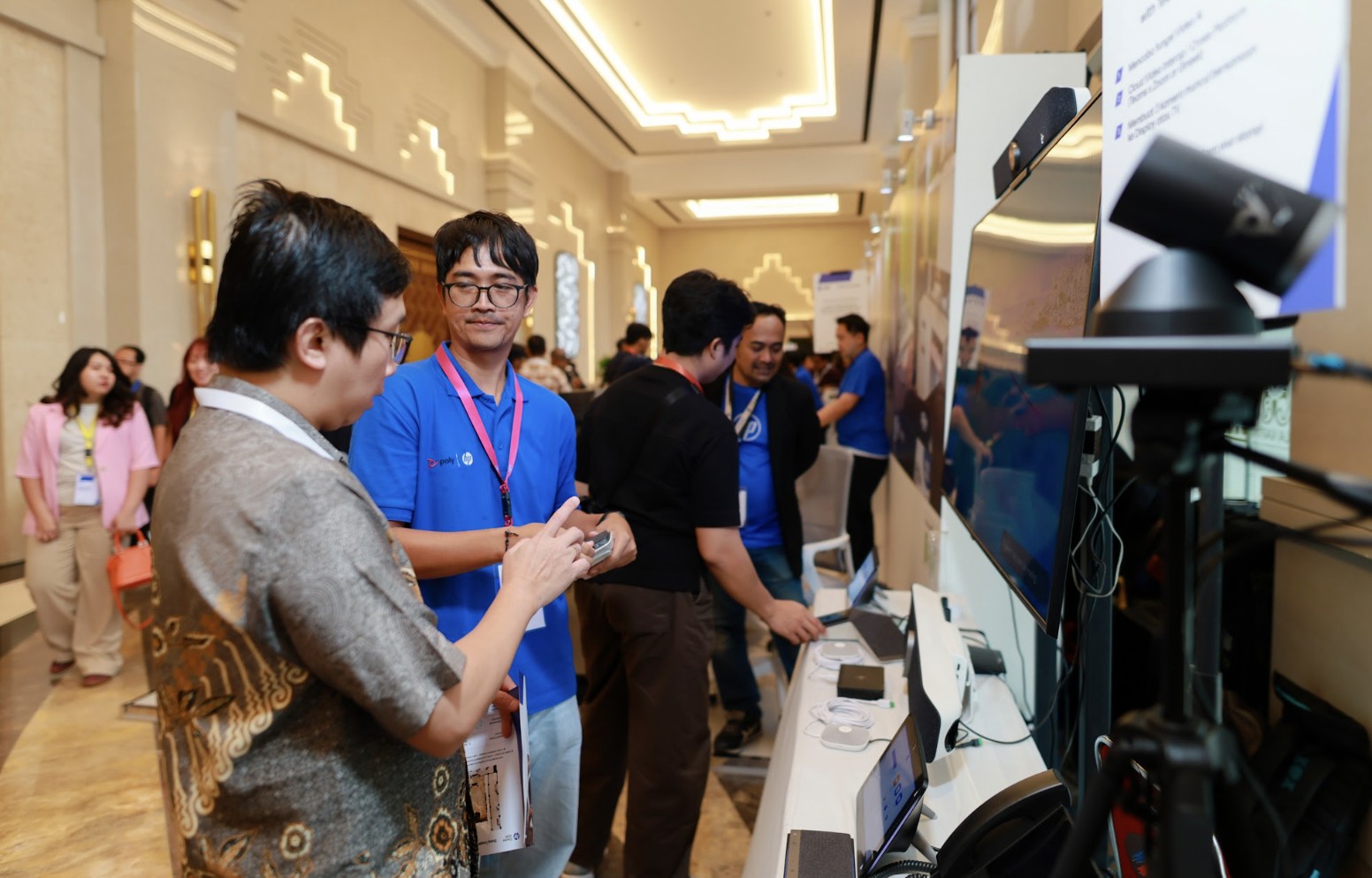 HP Elevate Indonesia 2026 Gebrak Pasar Lewat Laptop Gaming Valorant Edisi Terbatas dan Lini PC OmniBook Bertenaga AI
