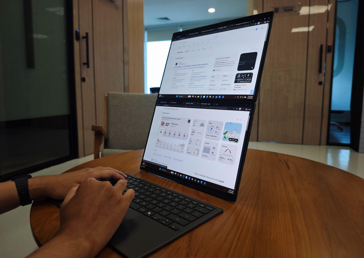 [REVIEW] ASUS Zenbook DUO 2026 (UX8407AA): Evolusi Sempurna Laptop Dua Layar untuk Multitasking Kelas Berat