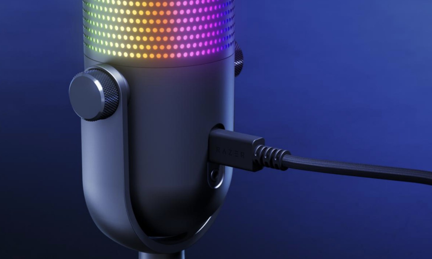 Tingkatkan Kualitas Streaming: Razer Rilis Mikrofon Cerdas Seiren V3 Chroma 32-Bit DSP