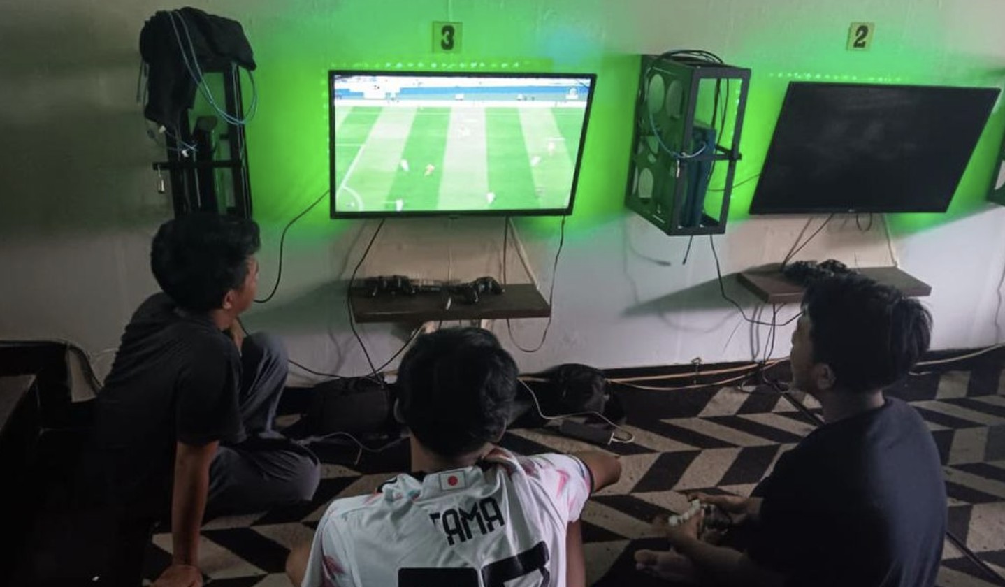 Apakah Usaha Rental PS di Indonesia Ilegal dan Haram?