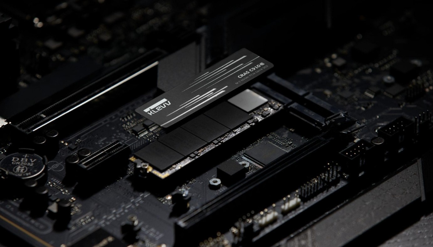 KLEVV Kenalkan Tiga SSD PCIe Gen4 Baru, Tembus 7.400 MB/s