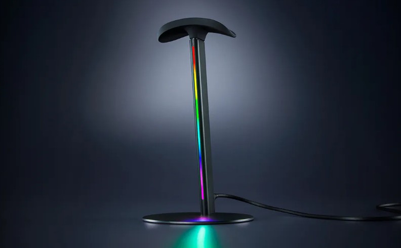 Razer Base Station V3 Chroma, Stand Headset Pintar yang Bikin Setup Gaming Kamu Makin Hidup